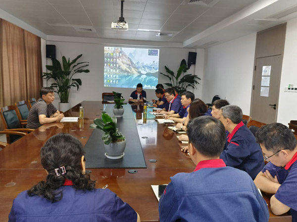 公司副總經(jīng)理、安全總監(jiān)到鋼構公司調(diào)研